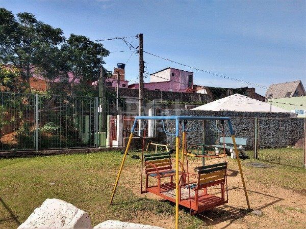 Apartamento à venda com 2 quartos, 40m² - Foto 21