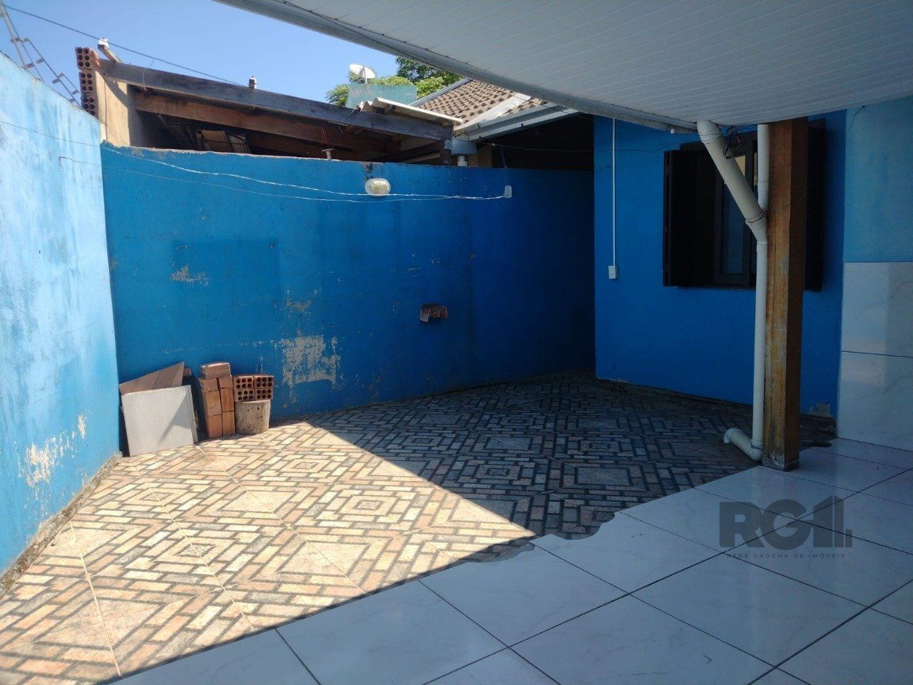 Casa à venda com 2 quartos, 50m² - Foto 9