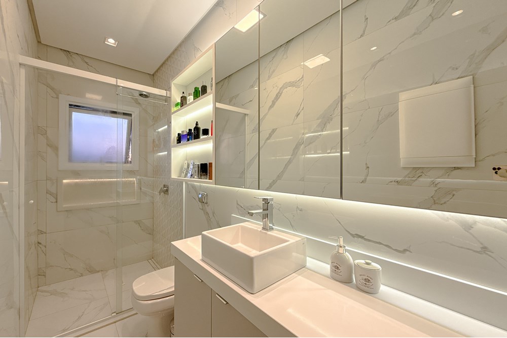 Casa de Condomínio à venda com 4 quartos, 303m² - Foto 19