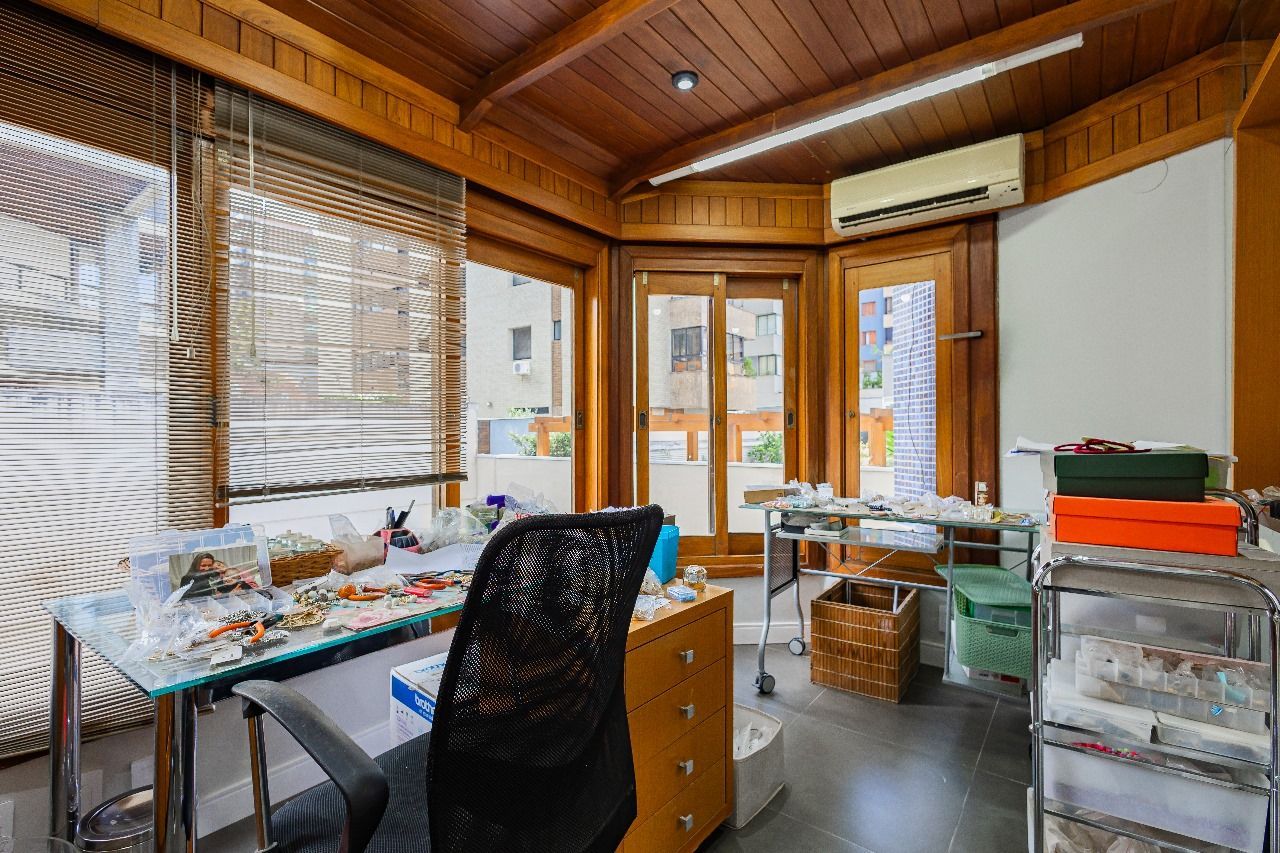 Cobertura, 3 quartos, 295 m² - Foto 21