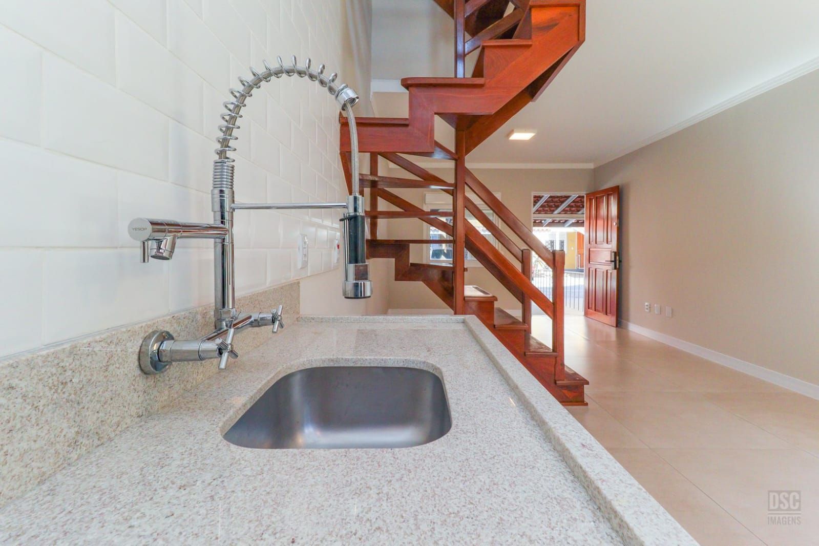 Casa de Condomínio, 3 quartos, para alugar, 92 m², Camaquã - Porto Alegre — foto 5