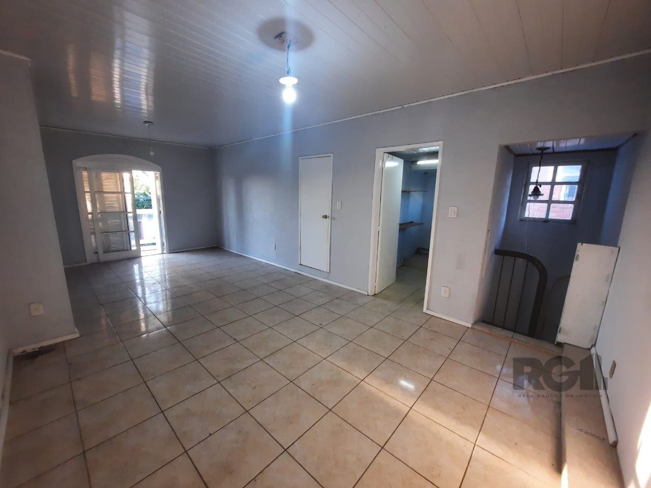 Casa à venda com 3 quartos, 216m² - Foto 9