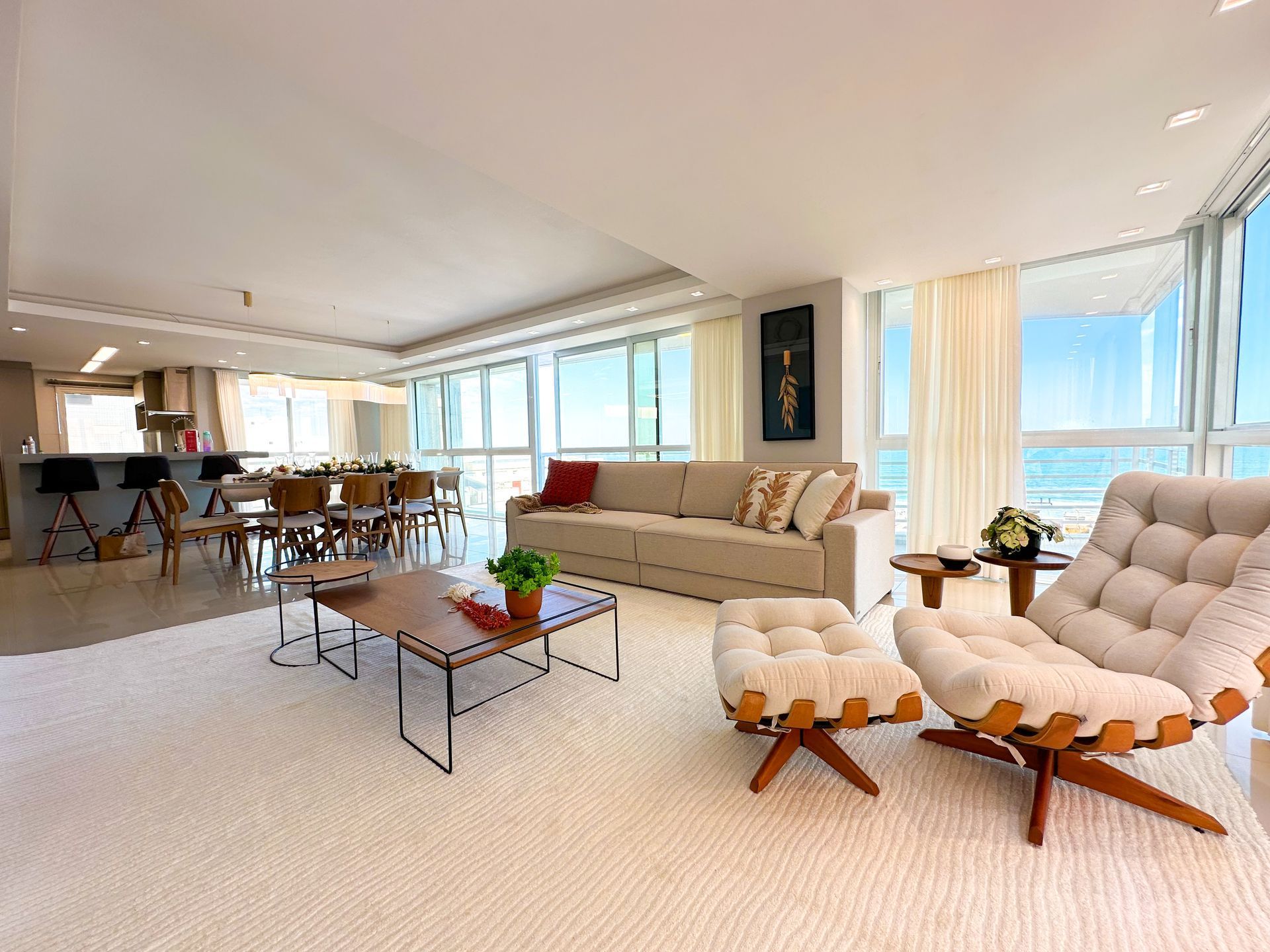 Apartamento, 3 quartos, 202 m² - Foto 1