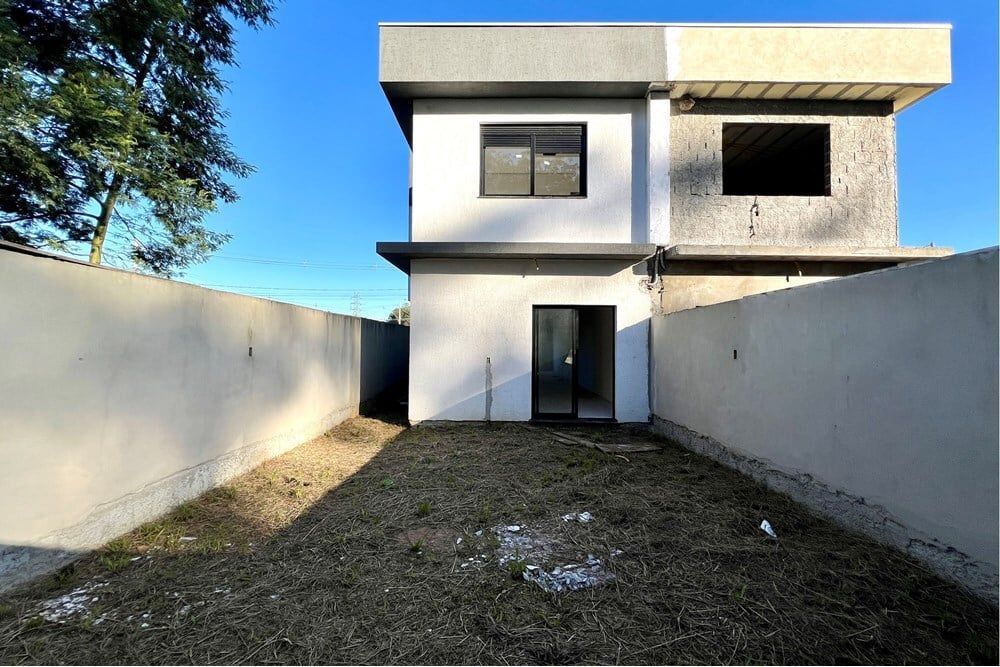 Casa à venda com 3 quartos, 155m² - Foto 4
