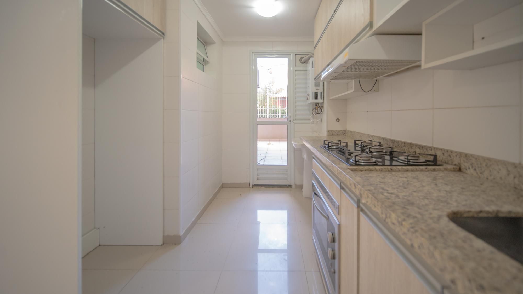Apartamento à venda com 3 quartos, 107m² - Foto 8