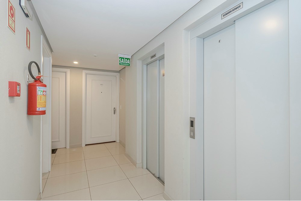 Apartamento à venda com 3 quartos, 83m² - Foto 35