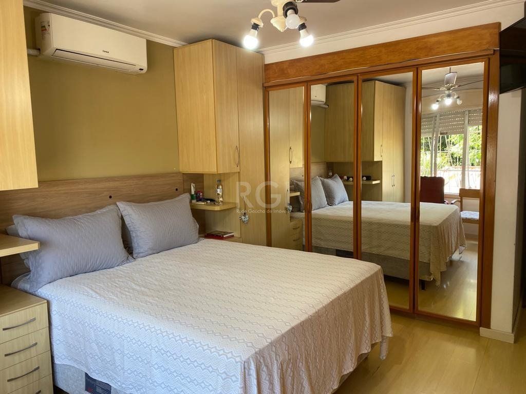 Casa, 3 quartos, 235 m² - Foto 3