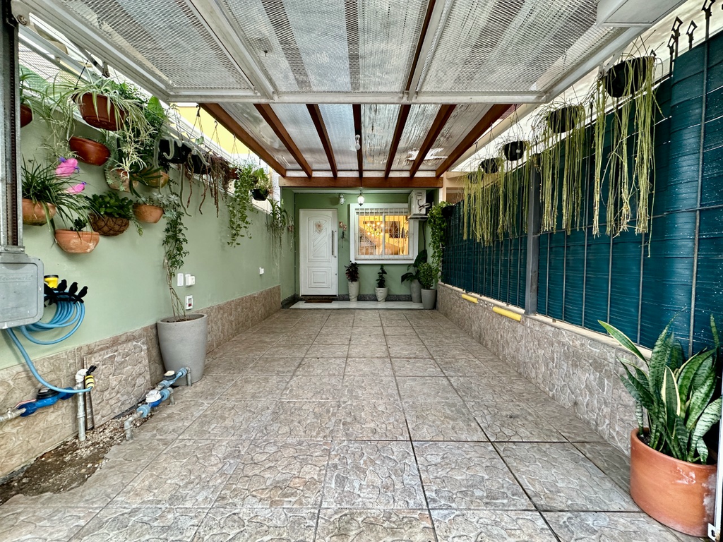 Casa à venda com 2 quartos, 160m² - Foto 33
