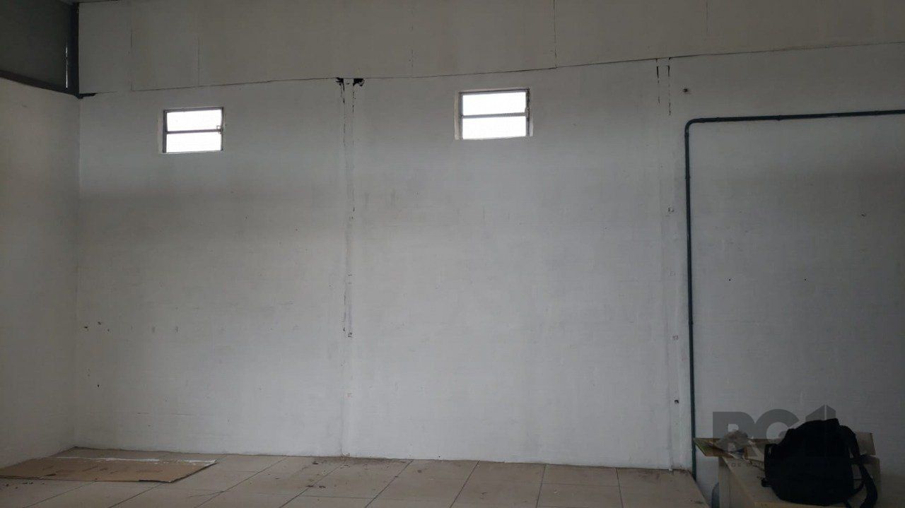 Casa à venda com 2 quartos, 150m² - Foto 36