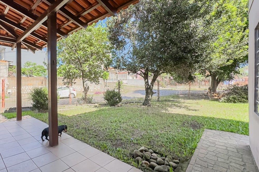 Casa à venda com 5 quartos, 208m² - Foto 30