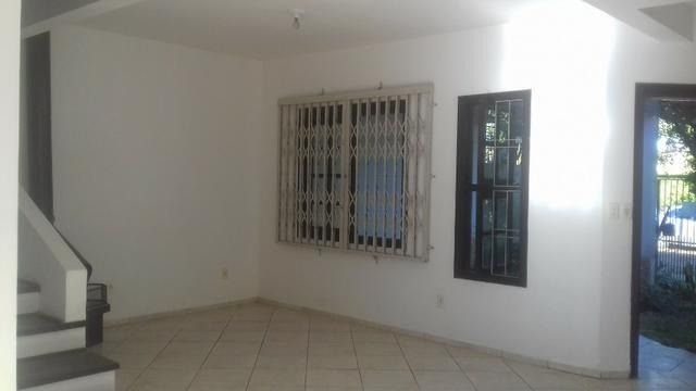Casa à venda com 3 quartos, 170m² - Foto 4