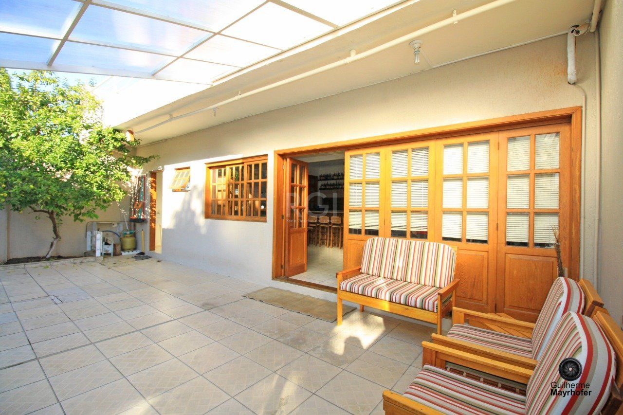 Casa à venda com 3 quartos, 328m² - Foto 31