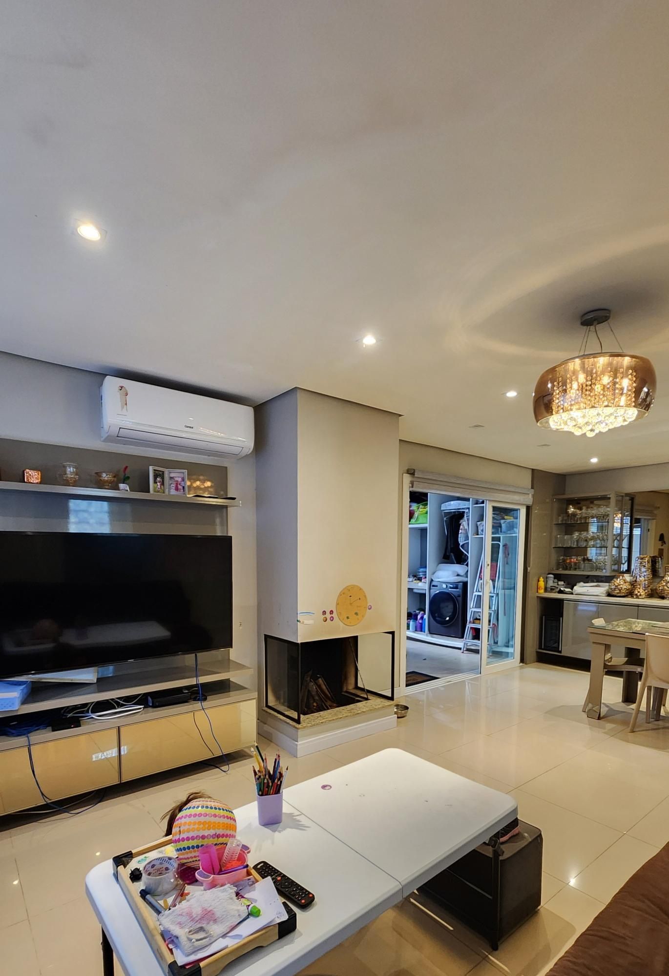 Excelente casa em condomínio no bairro Tristeza com 217m² privativos!