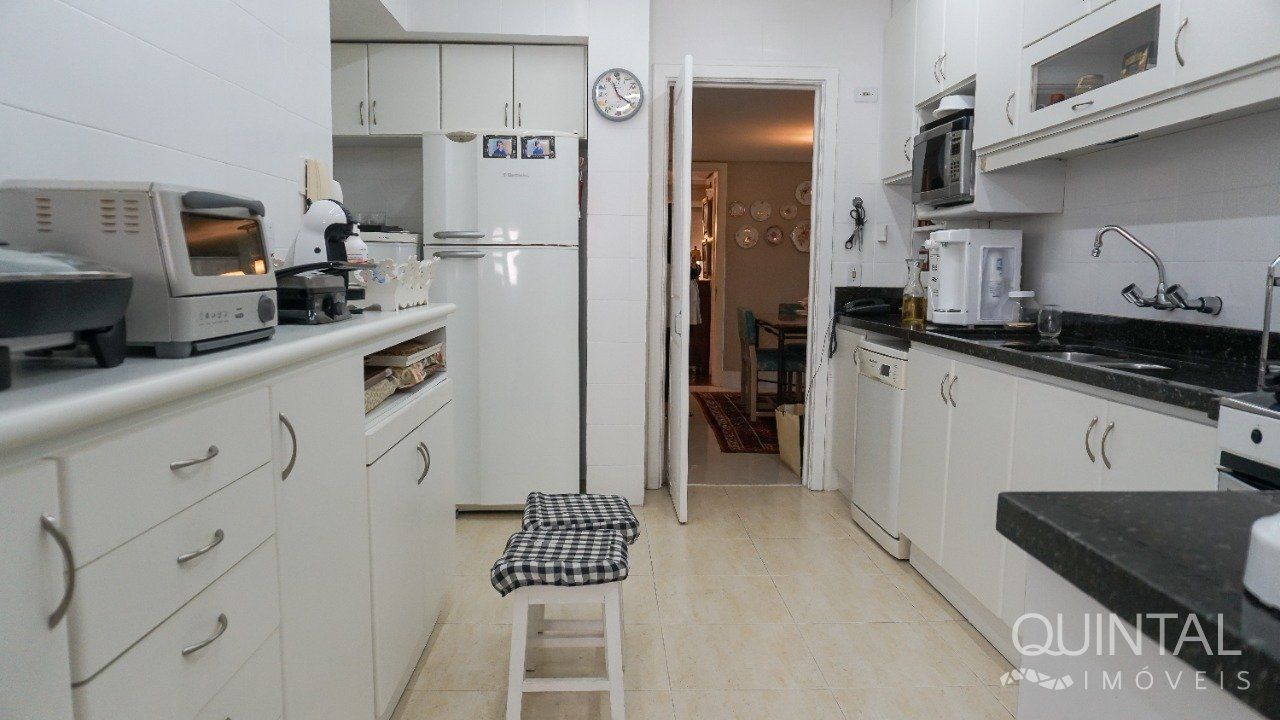 Apartamento, 3 quartos, 190 m² - Foto 22