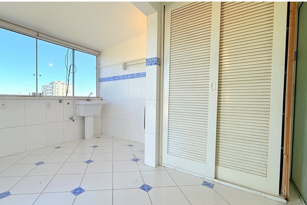 Cobertura à venda com 2 quartos, 159m² - Foto 3