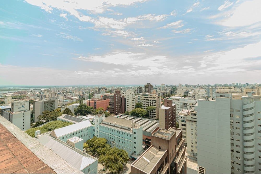 Apartamento à venda com 3 quartos, 147m² - Foto 9