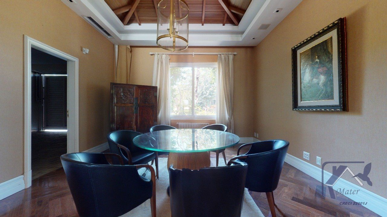 Casa à venda com 7 quartos, 1165m² - Foto 4