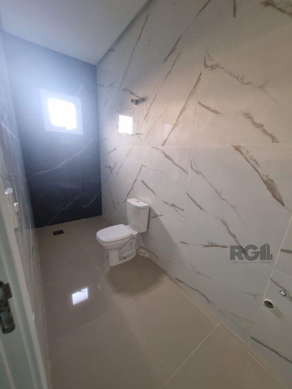 Casa à venda com 3 quartos, 90m² - Foto 25