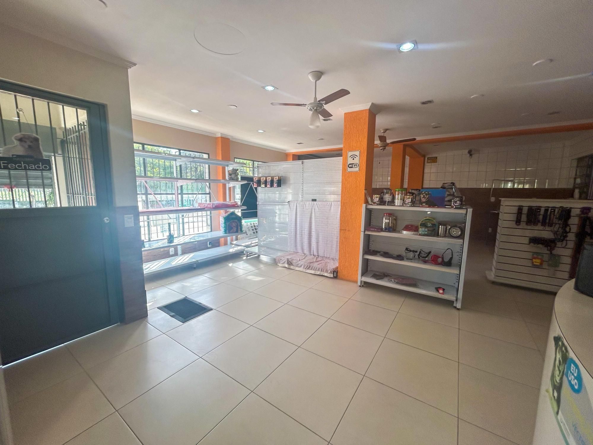 Prédio Inteiro à venda com 15 quartos, 168m² - Foto 45