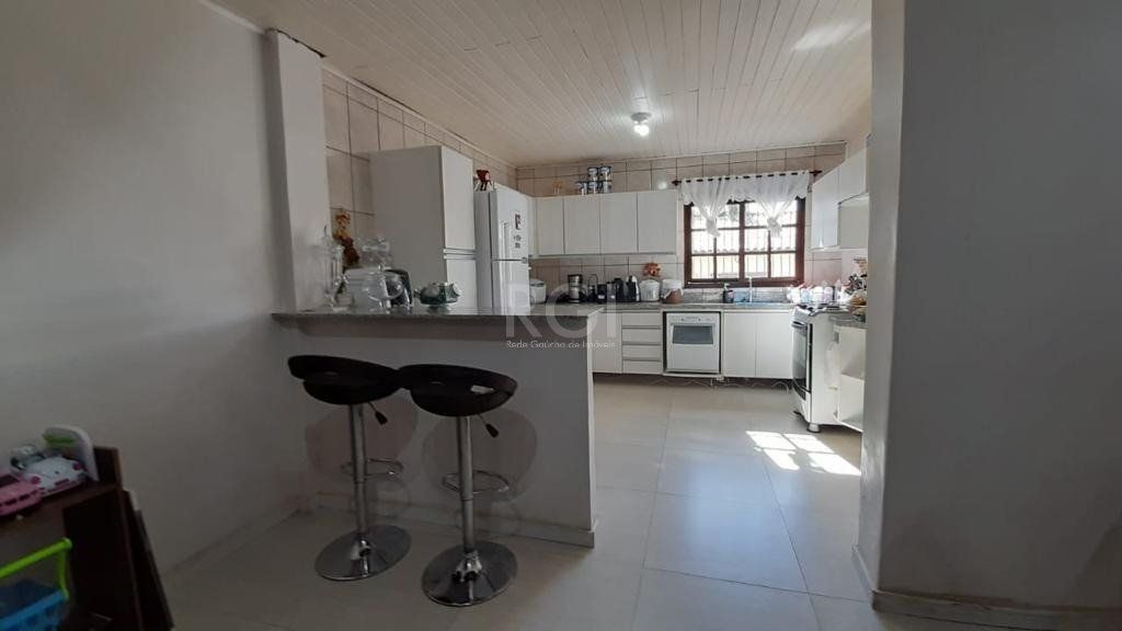 Casa à venda com 3 quartos, 35m² - Foto 9