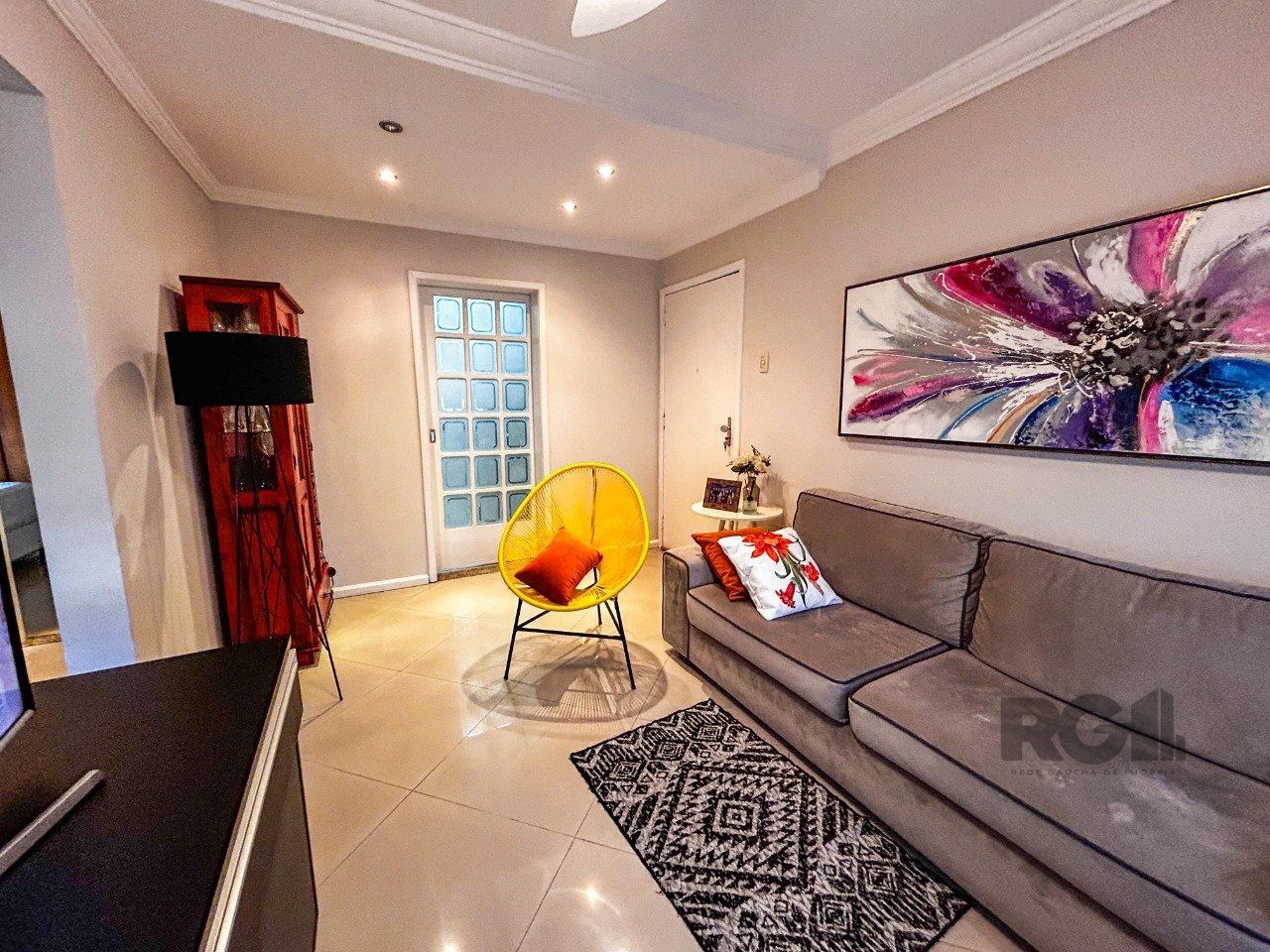 Apartamento à venda com 2 quartos, 67m² - Foto 1