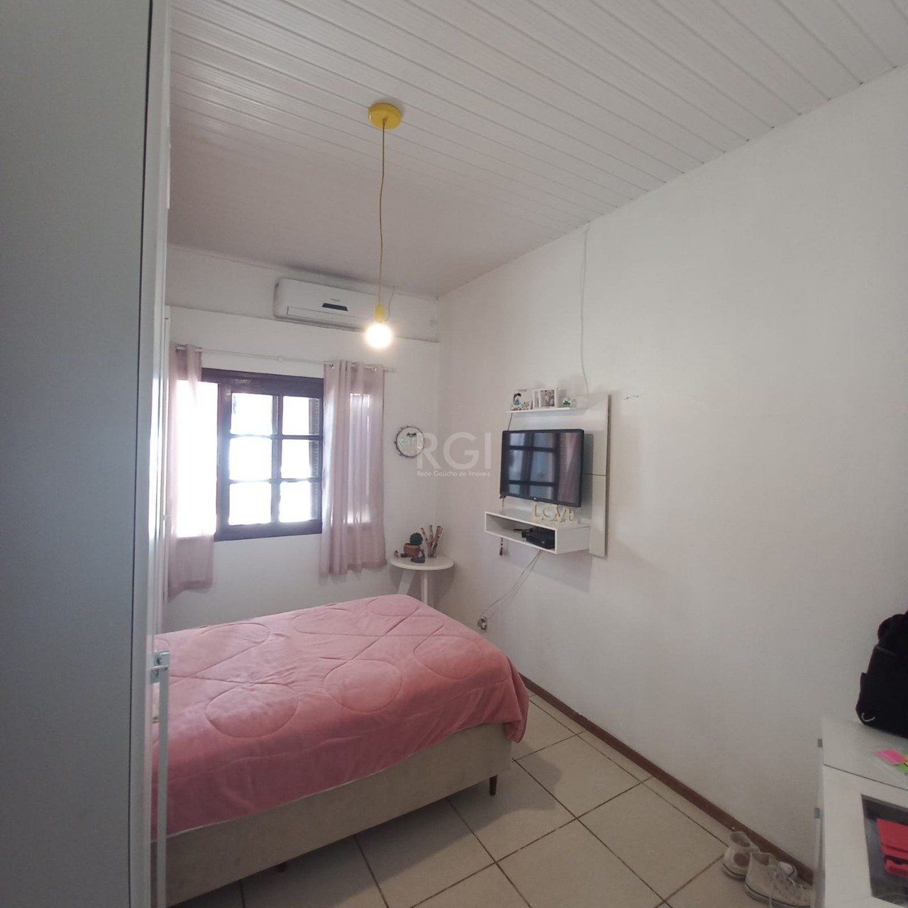 Casa à venda com 4 quartos, 150m² - Foto 14