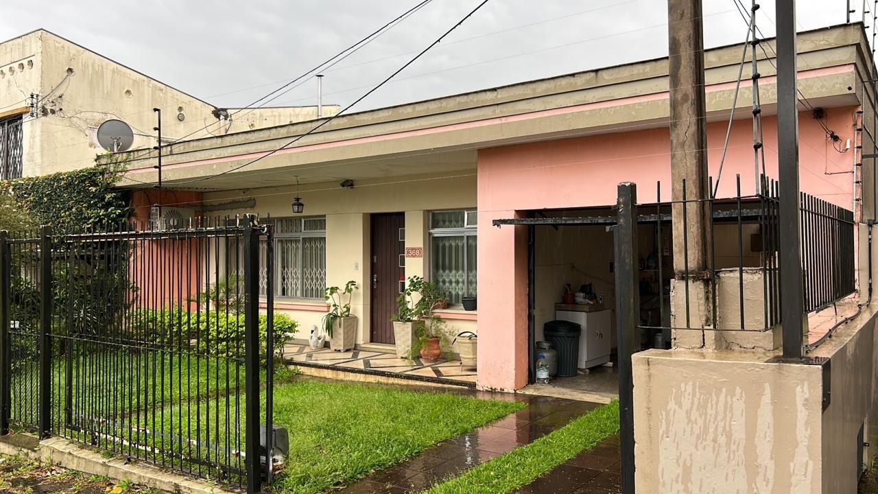 Casa à venda com 4 quartos, 300m² - Foto 9