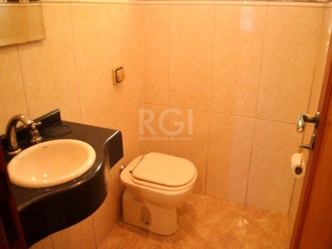 Casa à venda com 2 quartos, 239m² - Foto 6
