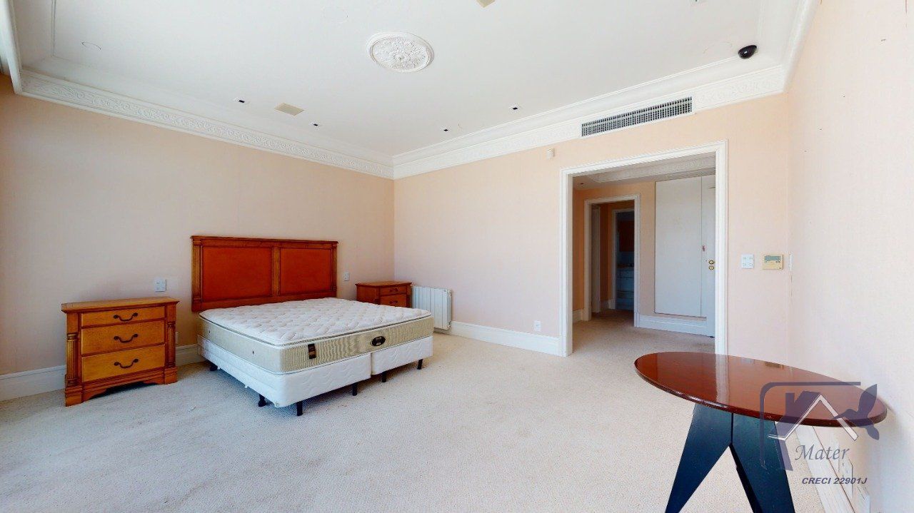Casa à venda com 7 quartos, 1165m² - Foto 23