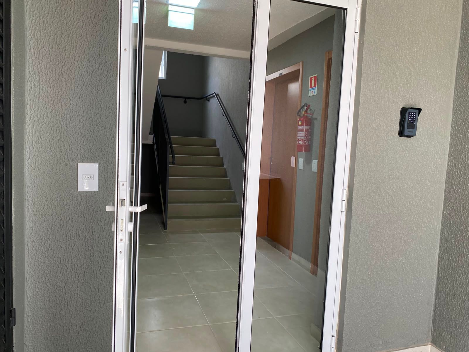 Apartamento 2 dorms à venda Avenida Orleaes, Guarujá - Porto Alegre — foto 5
