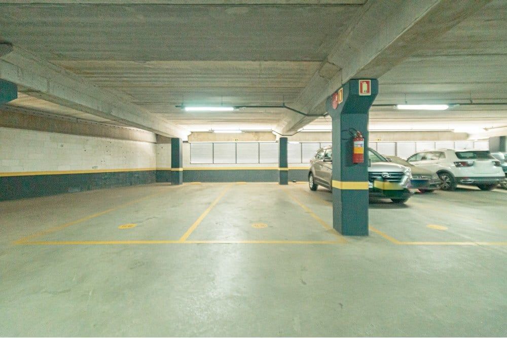 Apartamento à venda com 2 quartos, 70m² - Foto 4