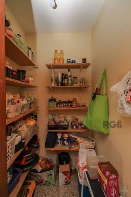Casa à venda com 3 quartos, 205m² - Foto 14