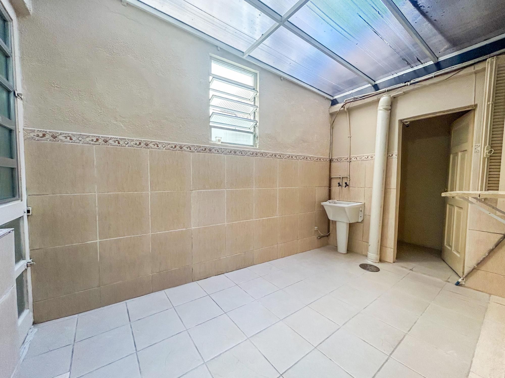 Apartamento à venda com 2 quartos, 46m² - Foto 12