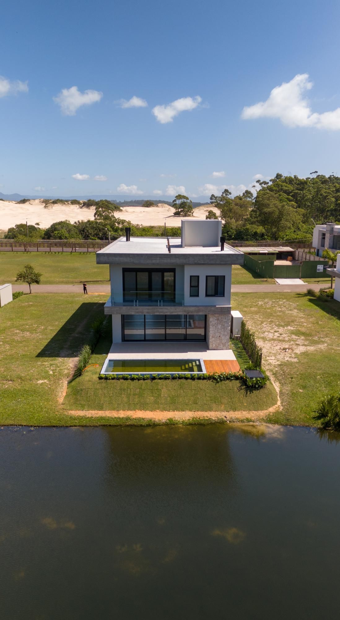 Casa de Condomínio à venda com 4 quartos, 359m² - Foto 42