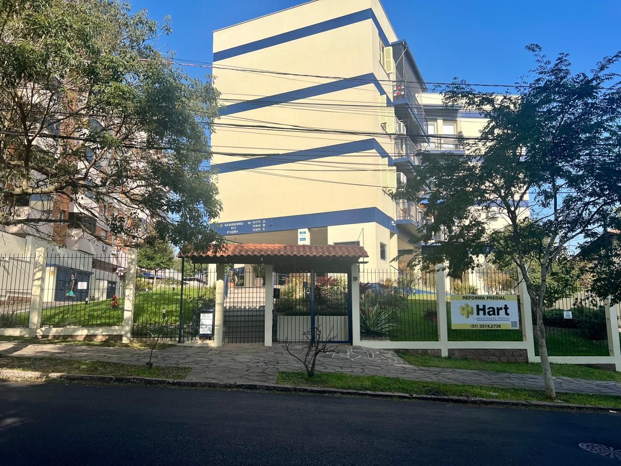 Apartamento à venda com 3 quartos, 97m² - Foto 1