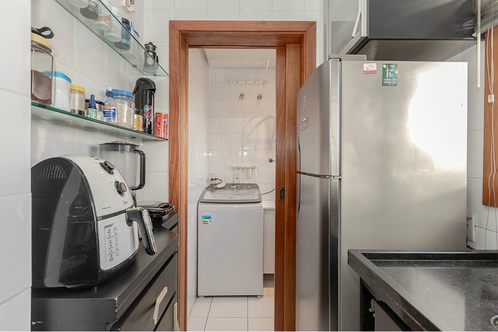 Apartamento à venda com 2 quartos, 79m² - Foto 8