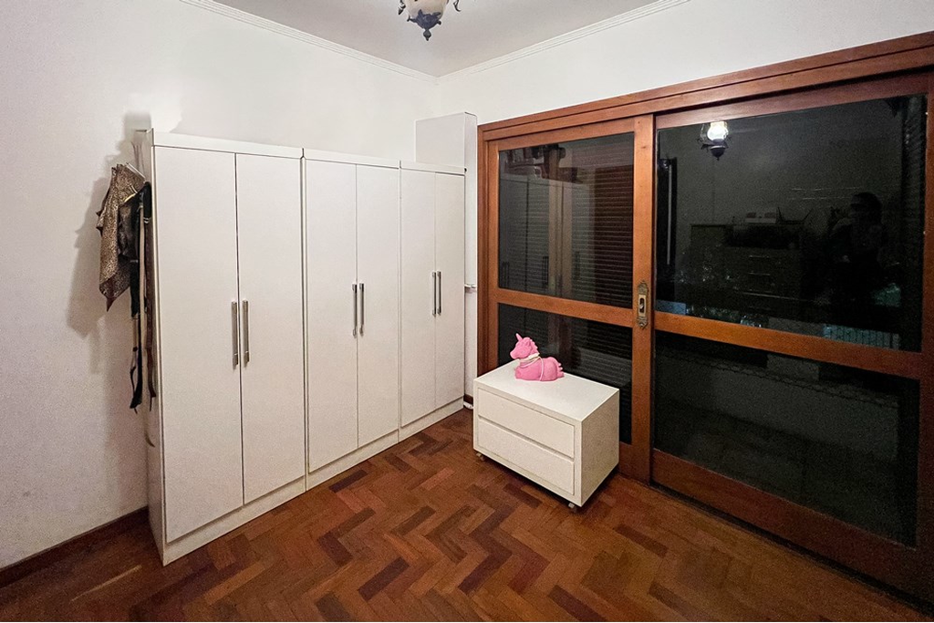 Casa à venda com 4 quartos, 246m² - Foto 38