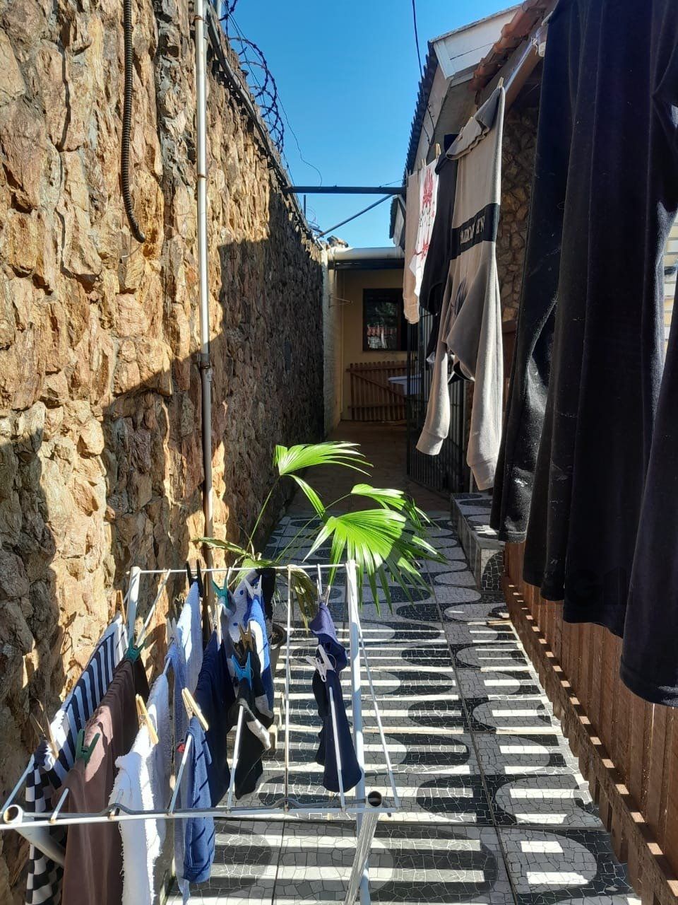 Casa à venda com 2 quartos, 80m² - Foto 12