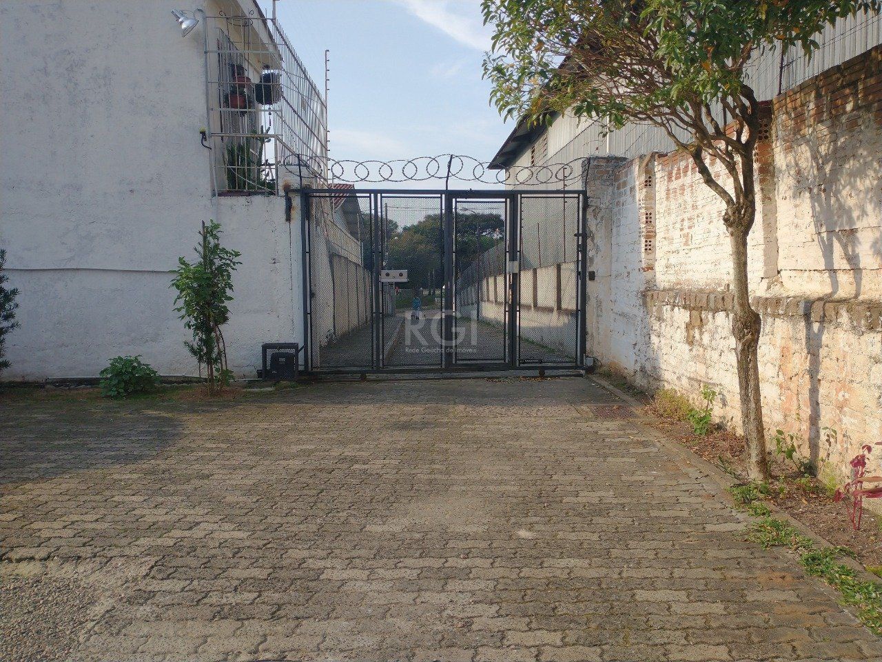 Apartamento à venda com 2 quartos, 64m² - Foto 3