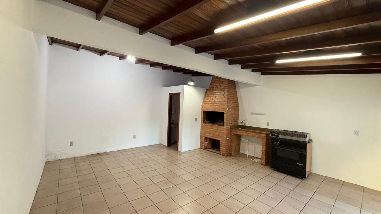 Casa, 3 quartos, 250 m² - Foto 29