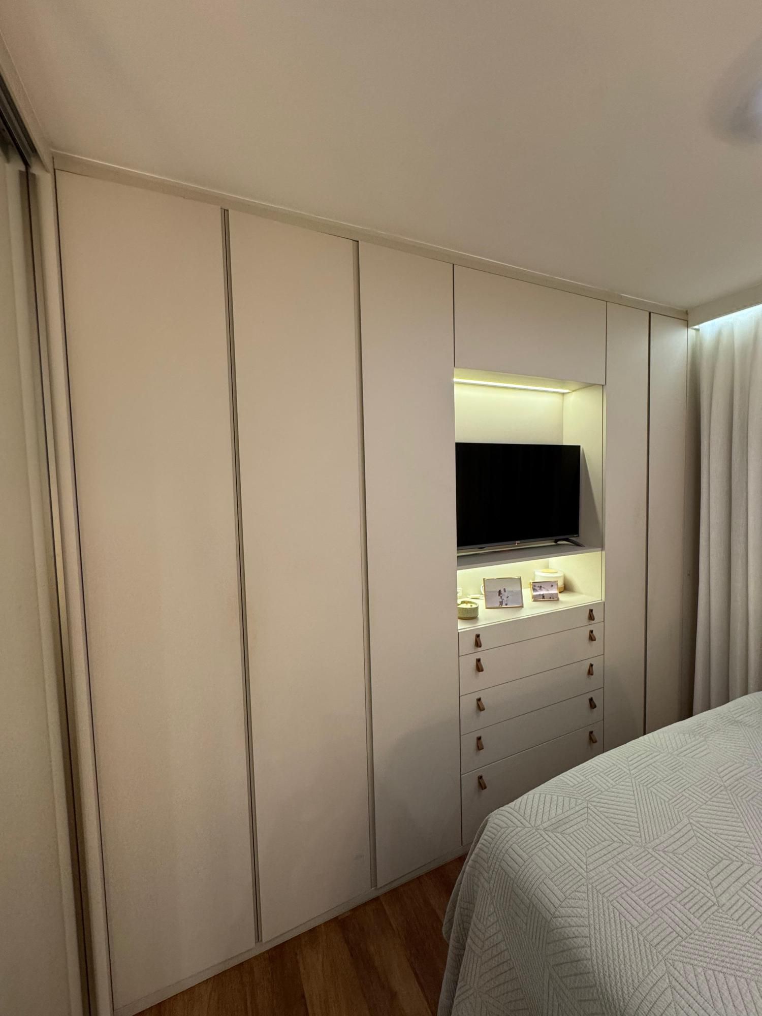 Apartamento à venda com 2 quartos, 76m² - Foto 24