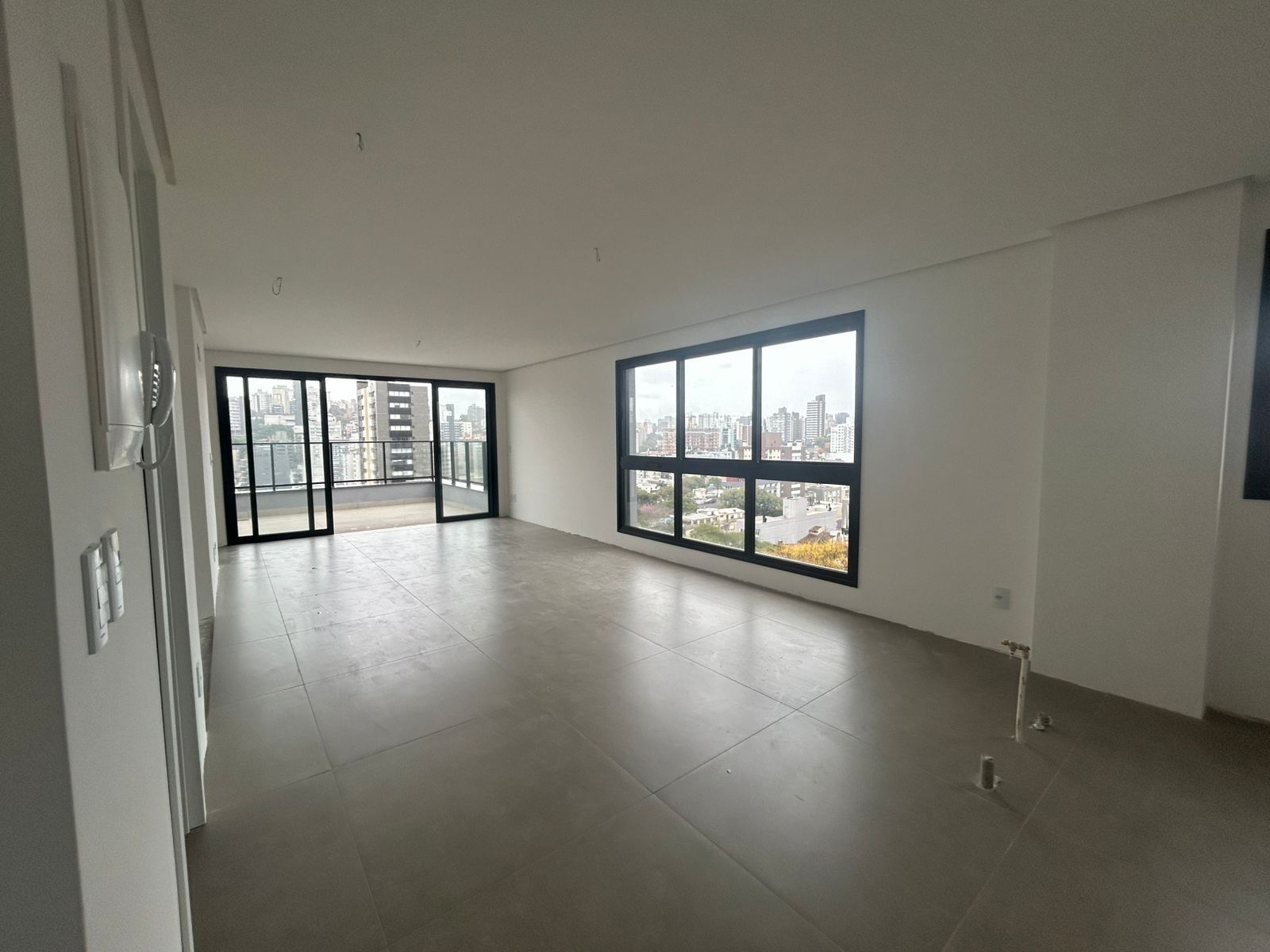 Cobertura à venda com 2 quartos, 133m² - Foto 3