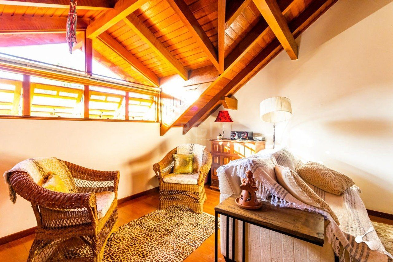 Casa de Condomínio à venda com 3 quartos, 233m² - Foto 27