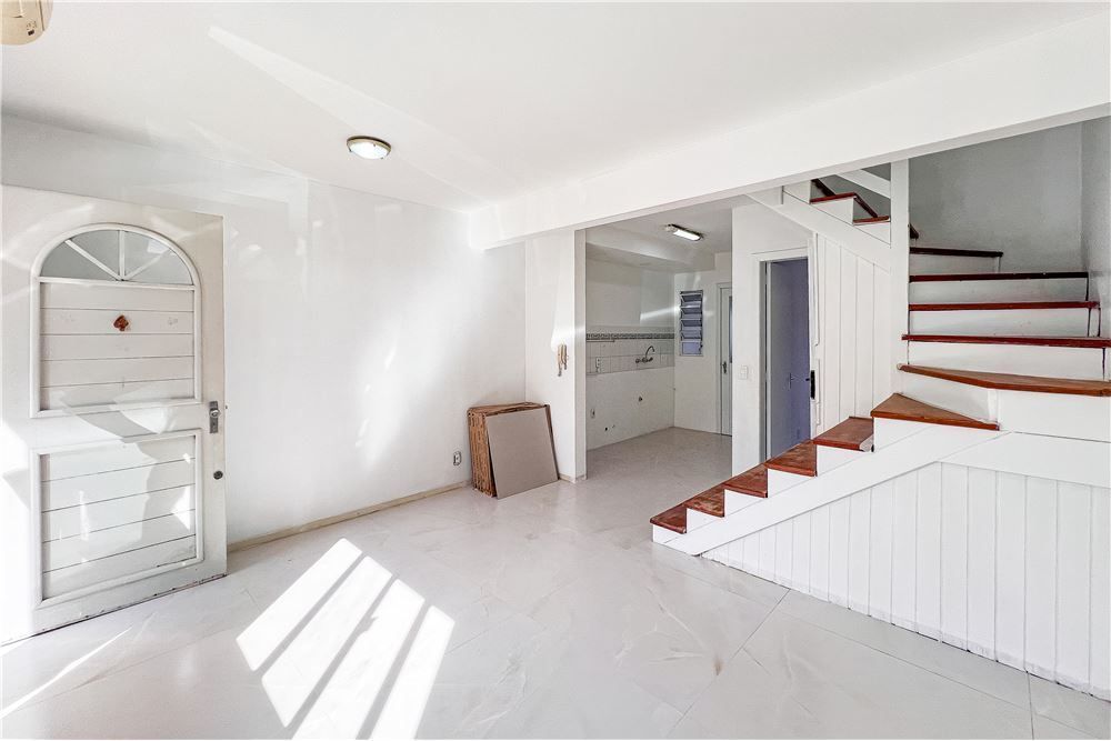 Casa de Condomínio à venda com 3 quartos, 79m² - Foto 1