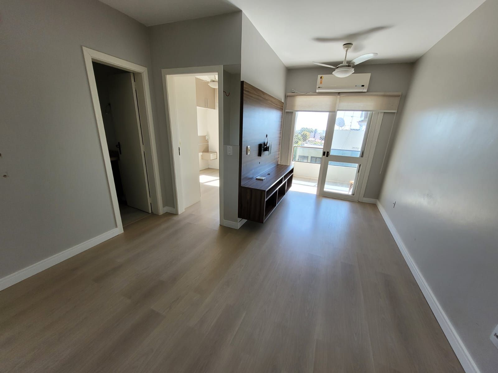 Apartamento à venda com 1 quarto, 47m² - Foto 1