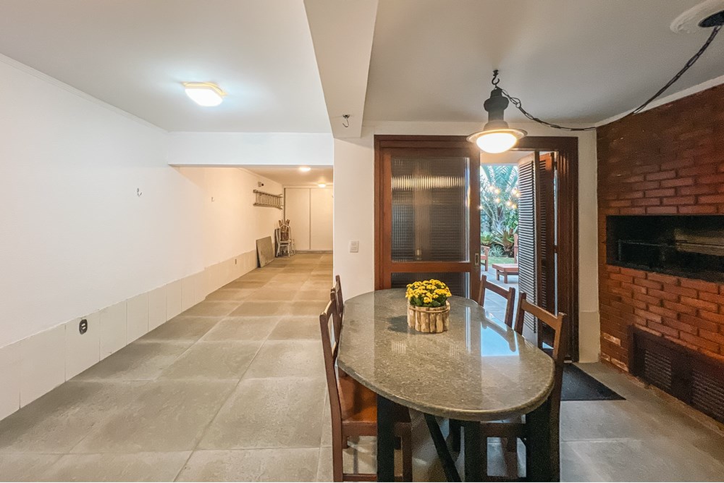 Casa à venda com 4 quartos, 246m² - Foto 70