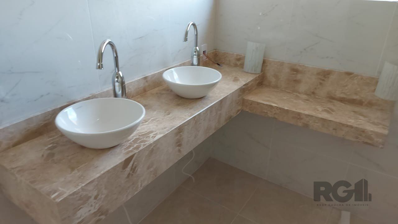 Casa à venda com 3 quartos, 210m² - Foto 27