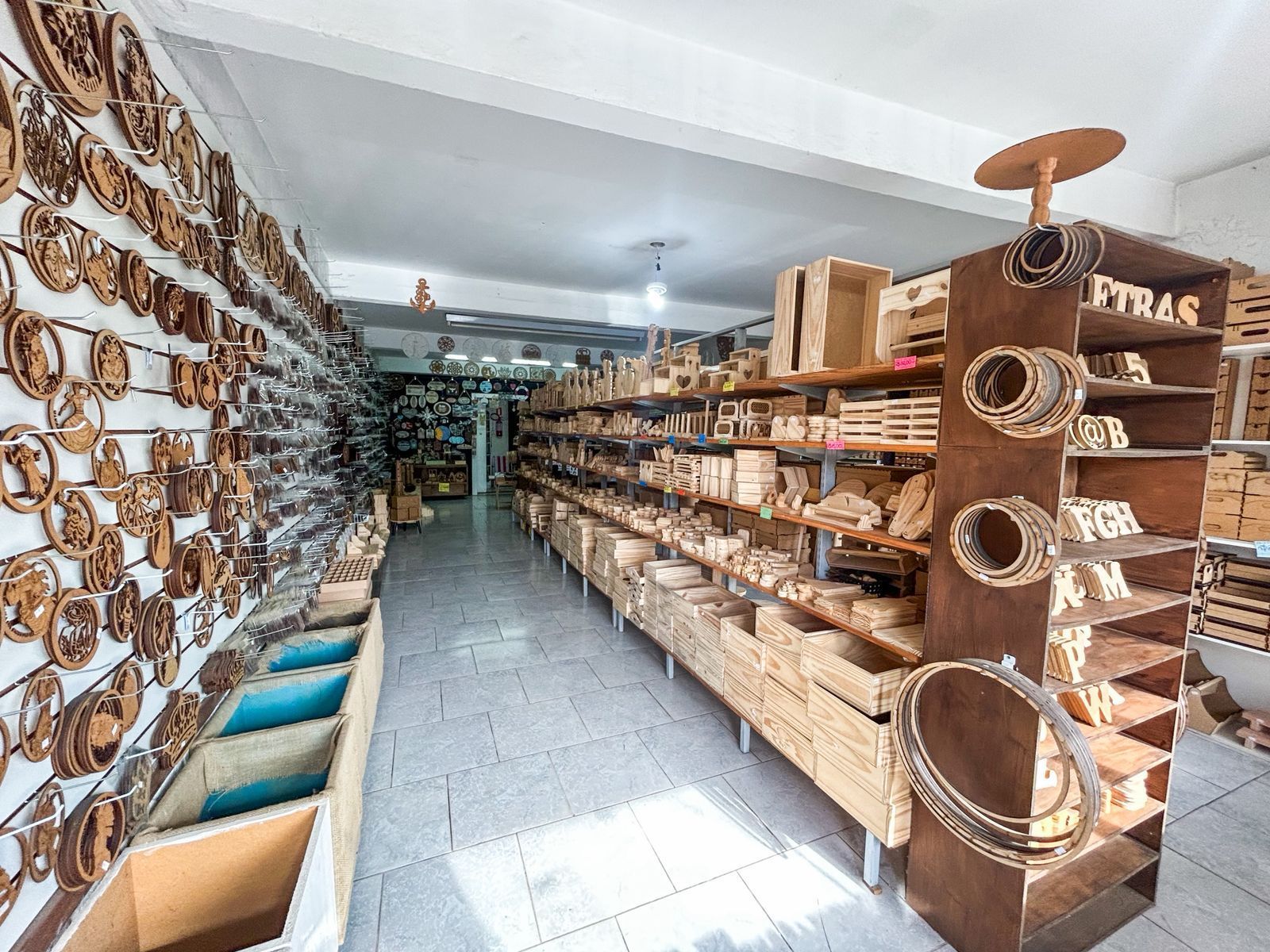 Loja-Salão, 300 m² - Foto 2