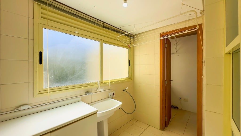 Apartamento à venda com 3 quartos, 117m² - Foto 9