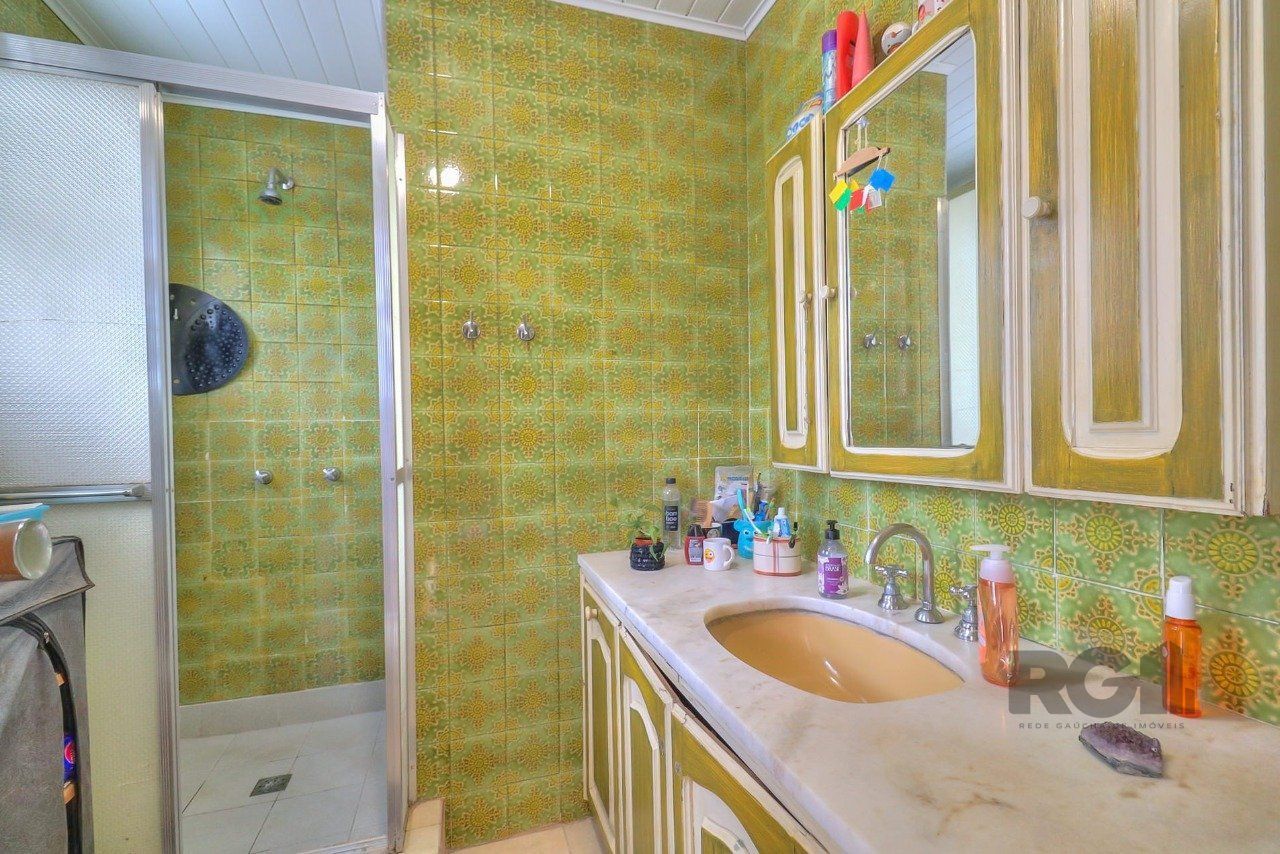 Casa à venda com 5 quartos, 232m² - Foto 23